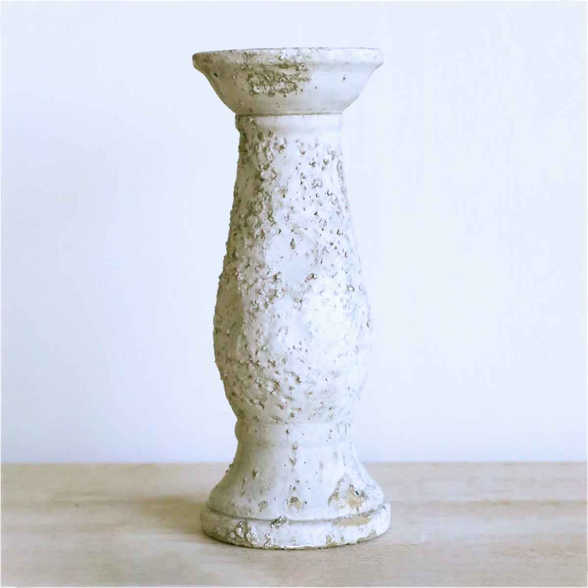 Visby Candle Holder Antique White 4x10