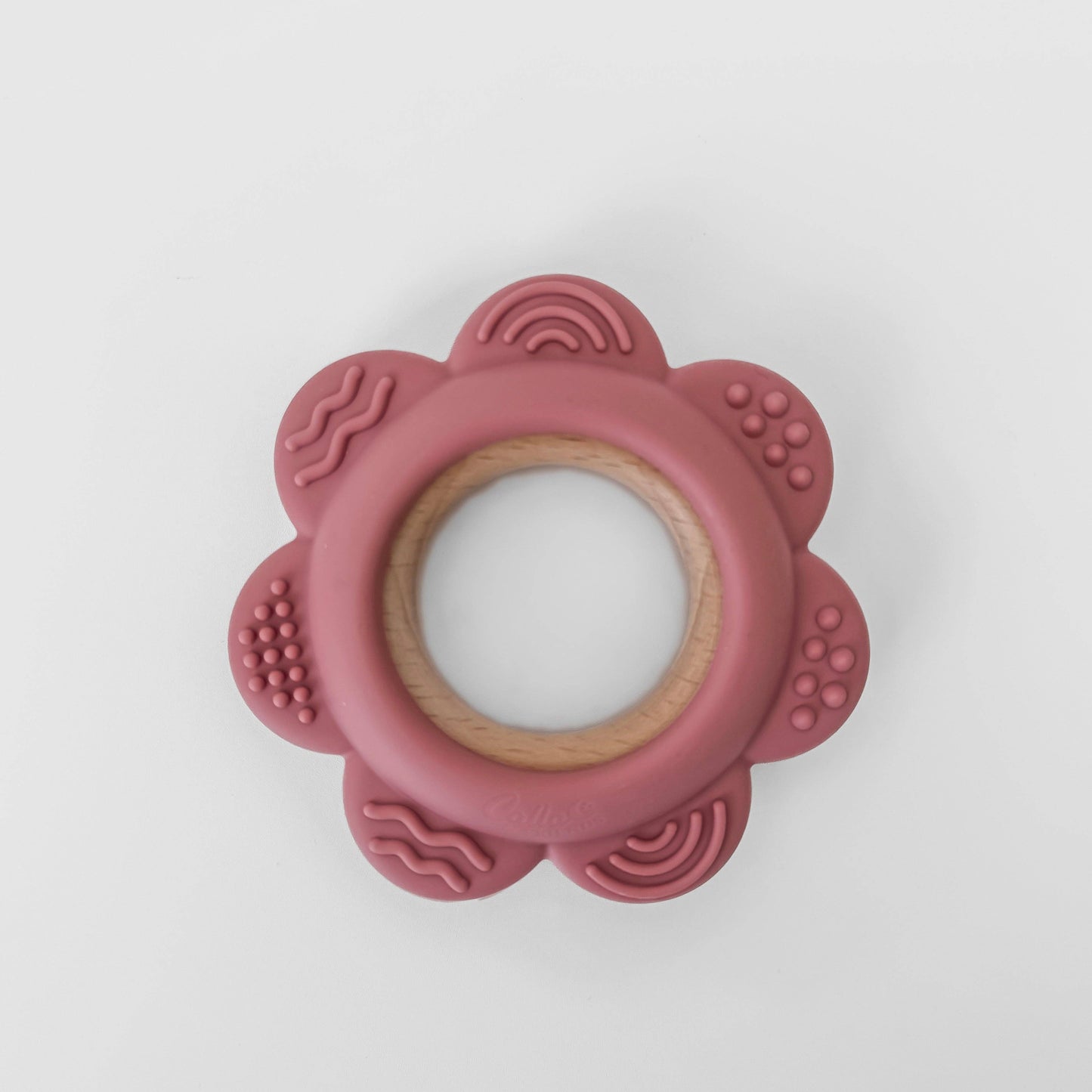 Silicone & Beechwood Flower: Petunia Pink
