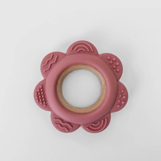 Silicone & Beechwood Flower: Petunia Pink