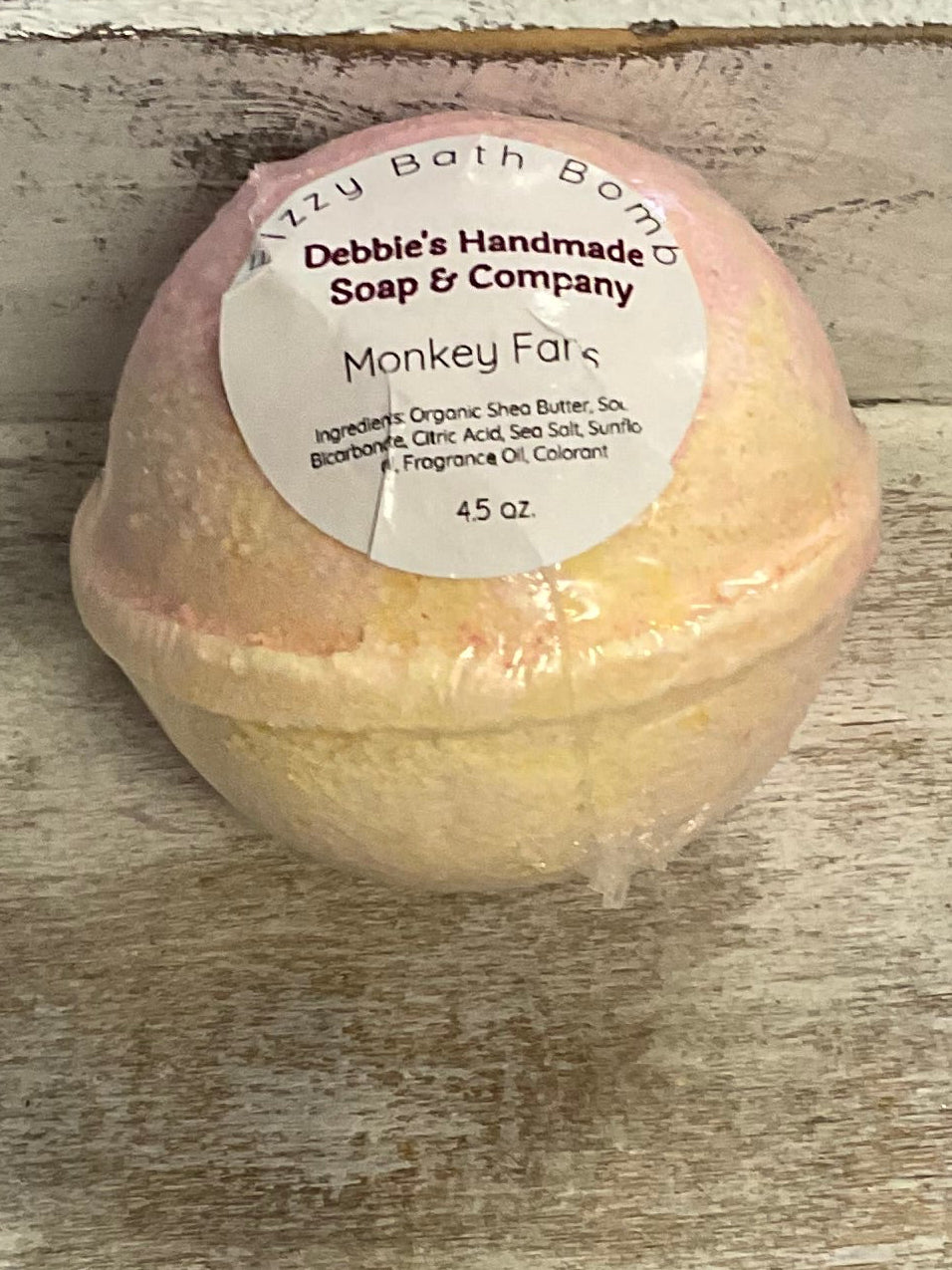 Bath bomb - Monkey Farts