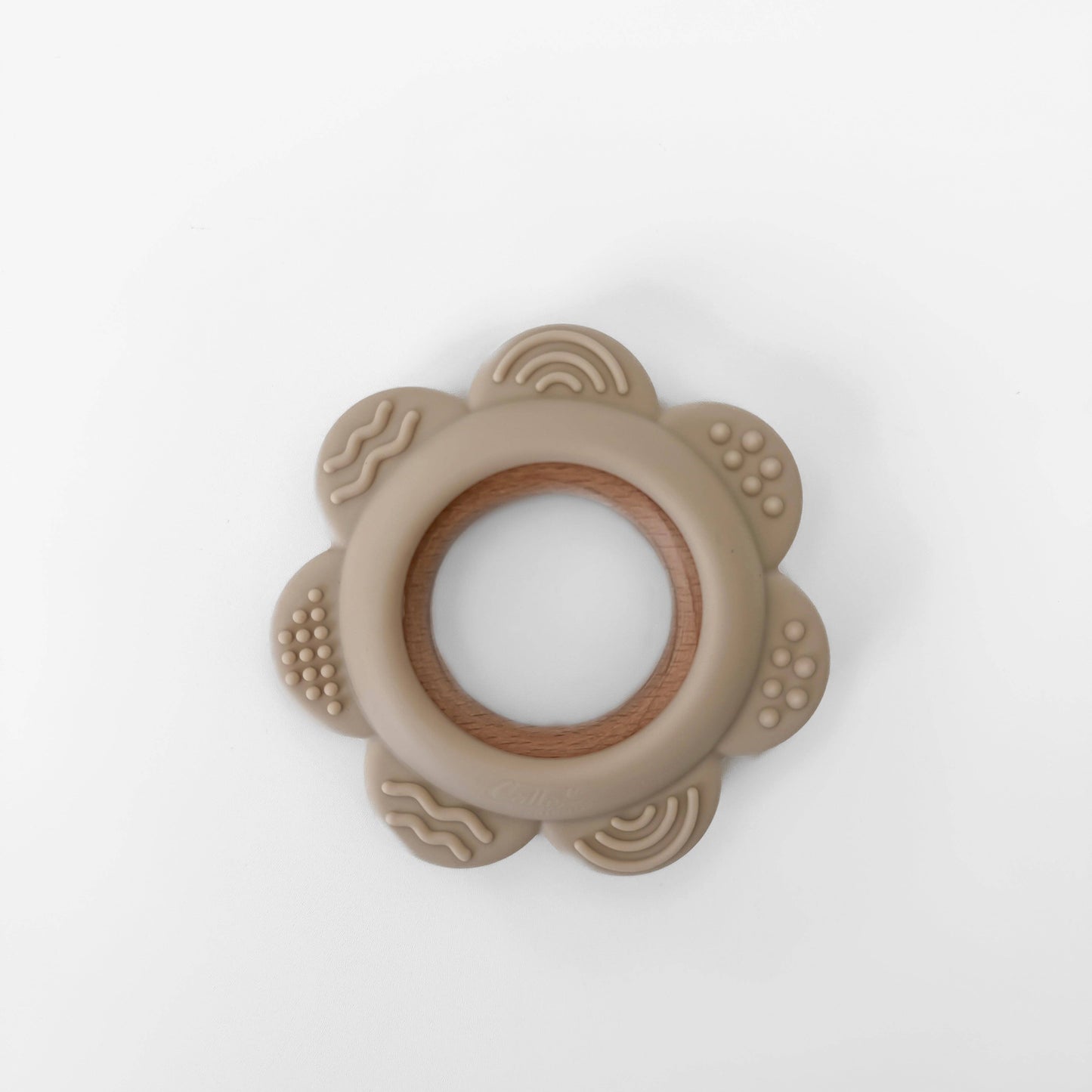 Silicone & Beechwood Flower: Petunia Pink