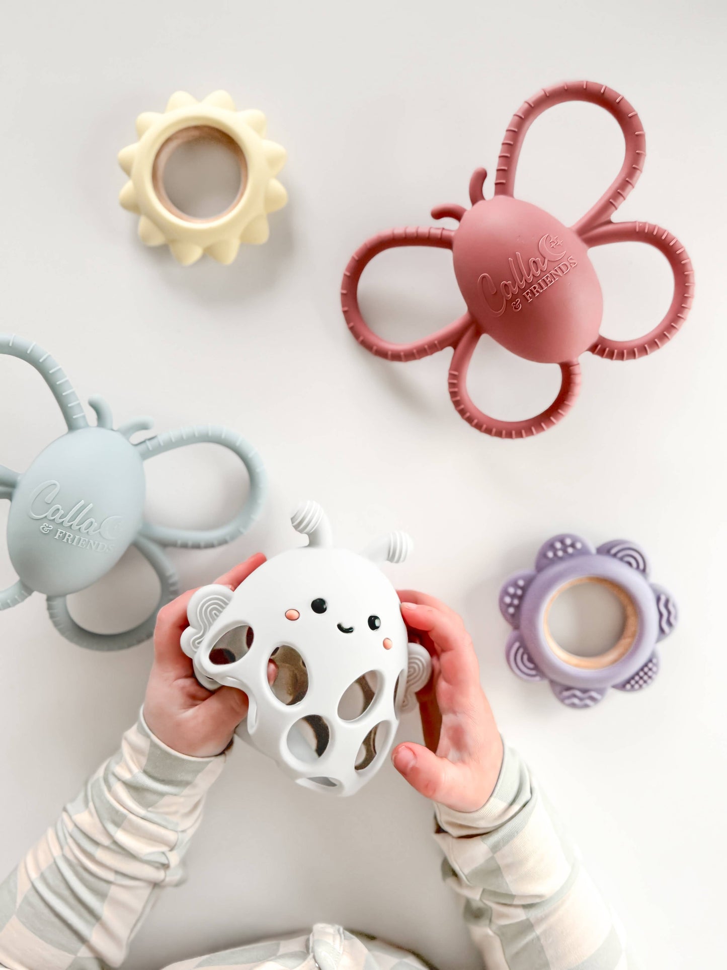 Butterfly Rattle Teether: Petunia Pink