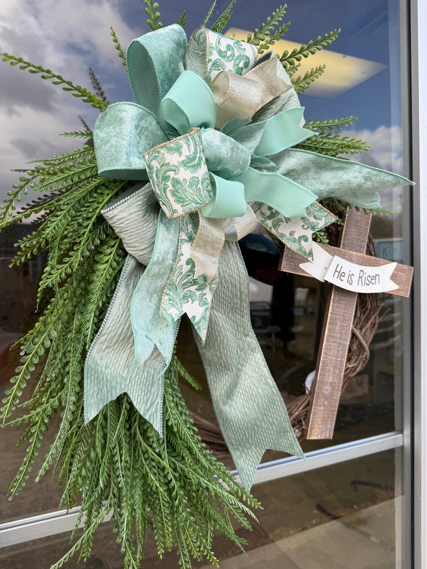 He is Risen Wreath