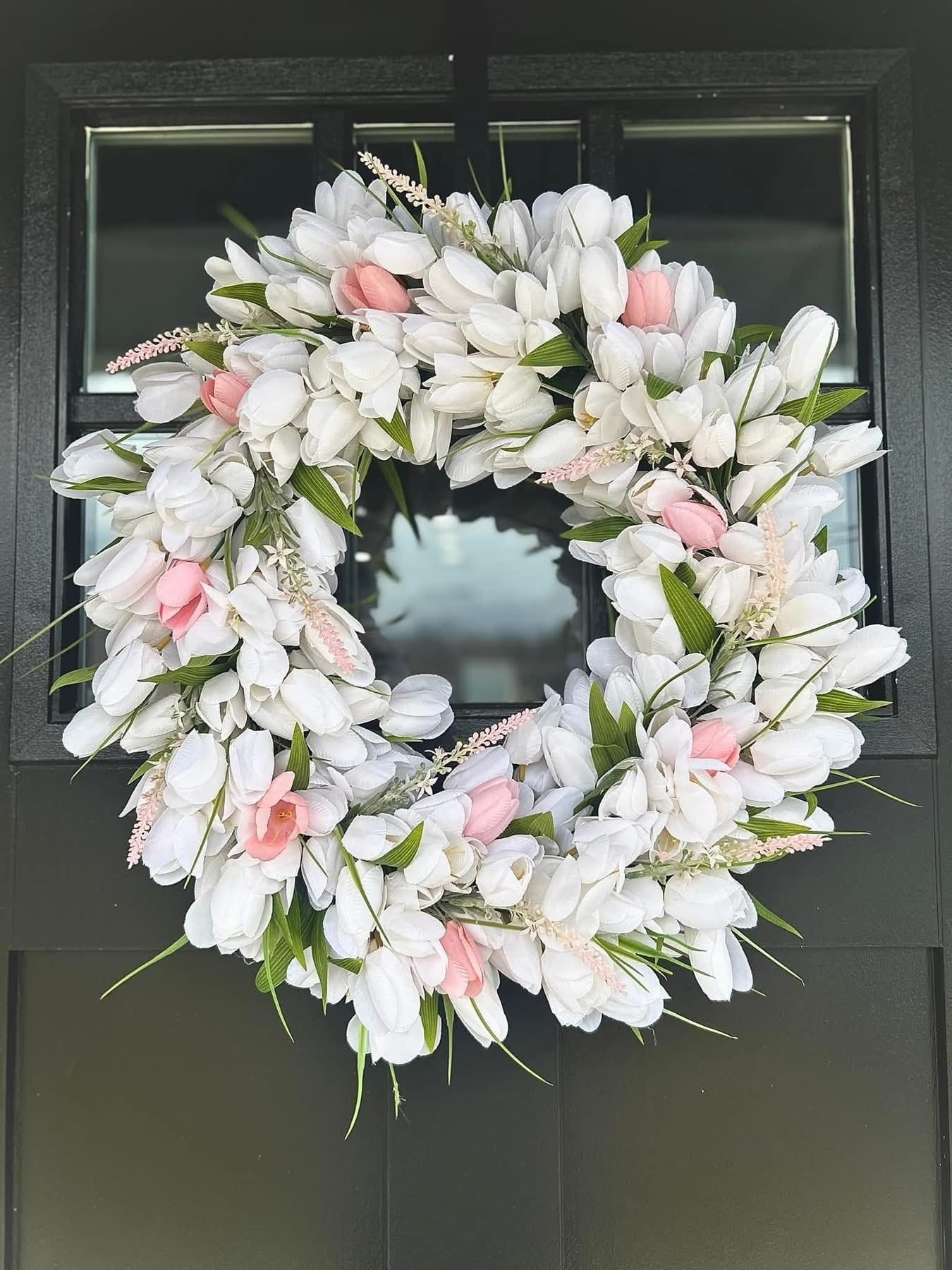 Spring tulip wreath